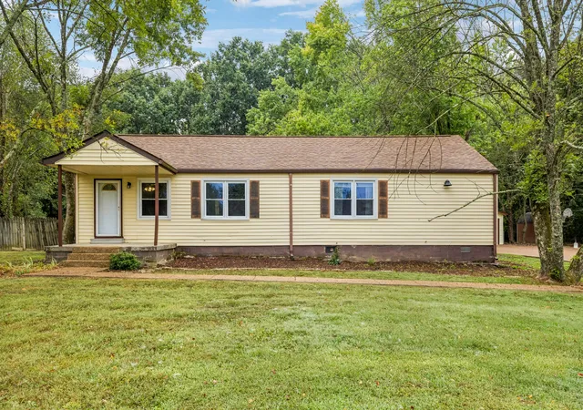 Photo 1 of Single family home for sale at 7525 S Swift Rd, Goodlettsville, TN 37072 | MLS# 3598899 | Listing updated on 2026-10-05