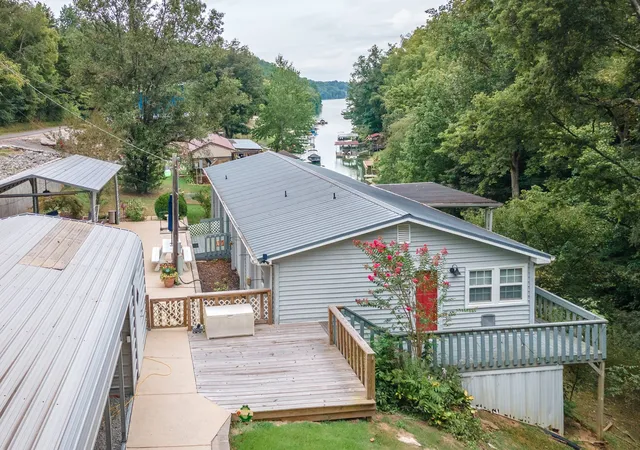 Photo 1 of Manufactured home for sale at 310 Hasty Holw Rd, Lynchburg, TN 37352 | MLS# 3601879 | Listing updated on 2026-10-07