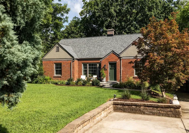 Photo 1 of Single family home for sale at 1514 Shelton Ave, Nashville, TN 37216 | MLS# 3597716 | Listing updated on 2026-09-25