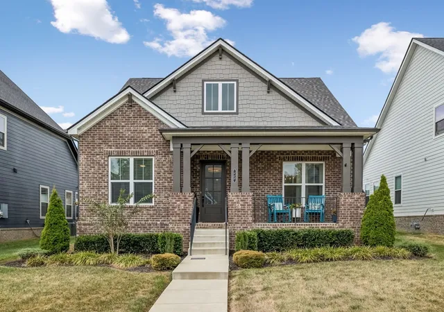 Single family home for sale at 117 Willow Bnd Dr, Hendersonville, TN 37075 | MLS# 3601740