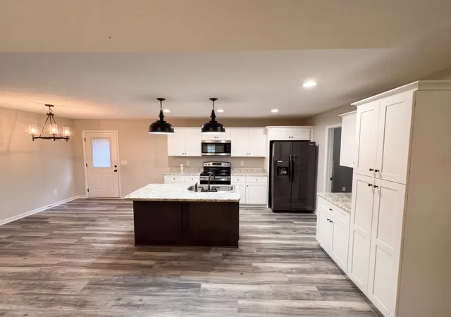 Photo 2 of Sale Pending at 2704 Brent Cir, Cornersville, TN 37047 | MLS# 3597202 | Listing updated on 2026-10-11