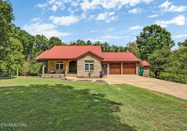 Single family home for sale at 247 Cline Rd, Crossville, TN 38571 | MLS# 3597197