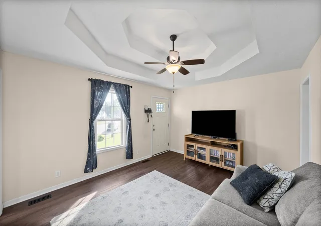 Photo 1 of Single family home for sale at 954 Crabapple Ct, Clarksville, TN 37040 | MLS# 3598225 | Listing updated on 2026-10-12