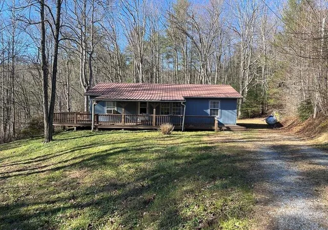Photo 1 of Single family home for sale at 4583 Haire Rd, Hartford, TN 37753 | MLS# 3597212 | Listing updated on 2026-09-21
