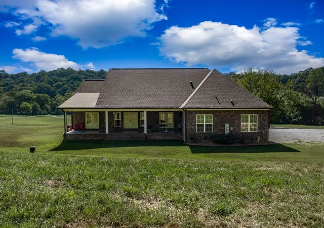 Photo 4 of Single family home for sale at 3145 Haywood Crk Rd, Pulaski, TN 38478 | MLS# 3610251 | Listing updated on 2026-10-02