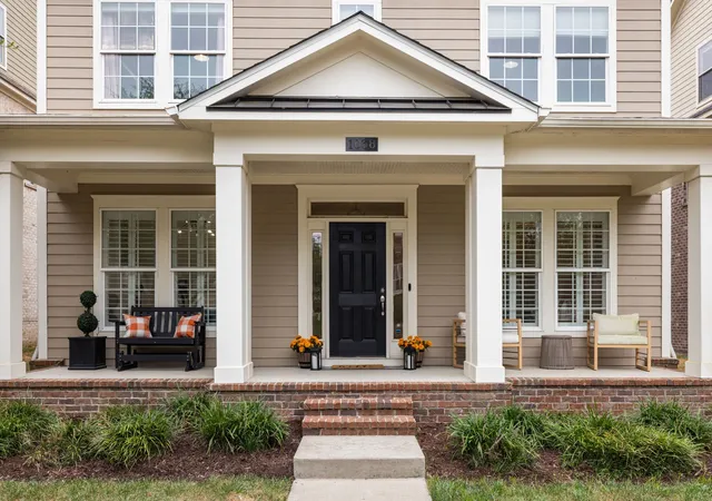 Photo 2 of Single family home for sale at 1038 Nolencrest Way, Franklin, TN 37067 | MLS# 3599115 | Listing updated on 2026-09-25