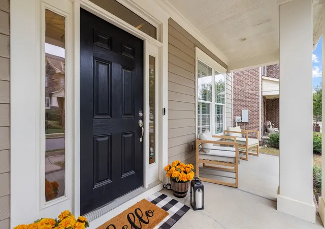 Photo 3 of Single family home for sale at 1038 Nolencrest Way, Franklin, TN 37067 | MLS# 3599115 | Listing updated on 2026-09-25