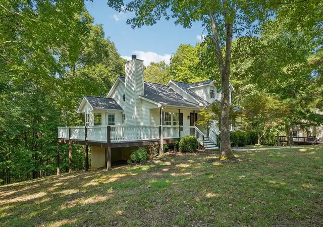 Photo 1 of Single family home for sale at 1041 Cross Country Dr, Kingston Springs, TN 37082 | MLS# 3598331 | Listing updated on 2026-09-25