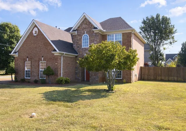 Photo 2 of Single family home for sale at 838 Chaqueta Ct, Smyrna, TN 37167 | MLS# 3597759 | Listing updated on 2026-10-08
