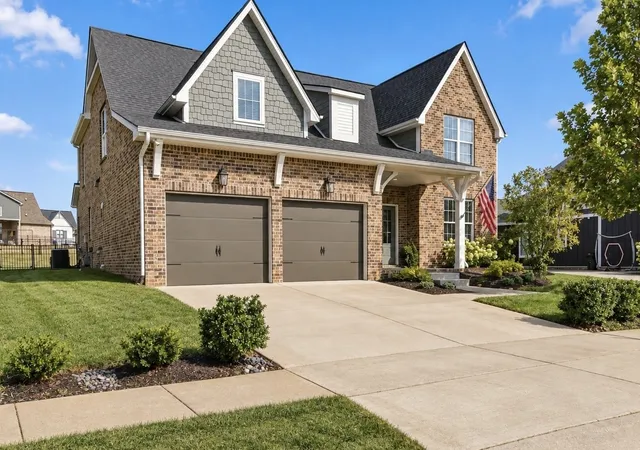 Photo 2 of Single family home for sale at 863 Plowson Rd, Mount Juliet, TN 37122 | MLS# 3597486 | Listing updated on 2026-09-28