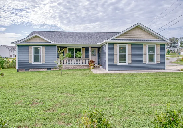 Photo 1 of Sale Pending at 795 Buffalo Valley Rd, Baxter, TN 38544 | MLS# 3597306 | Listing updated on 2026-10-14
