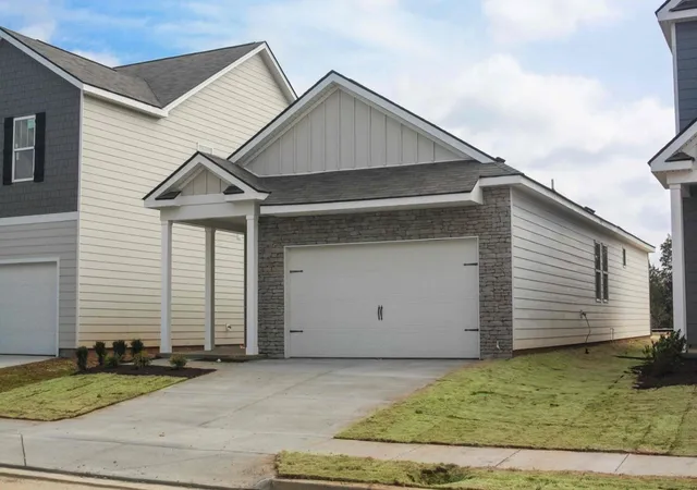 Single family home for sale at 4923 Sandringham Ln, Murfreesboro, TN 37129 | MLS# 3597309