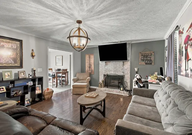 Photo 4 of Single family home for sale at 301 Carlton Pl, Goodlettsville, TN 37072 | MLS# 3598006 | Listing updated on 2026-09-23