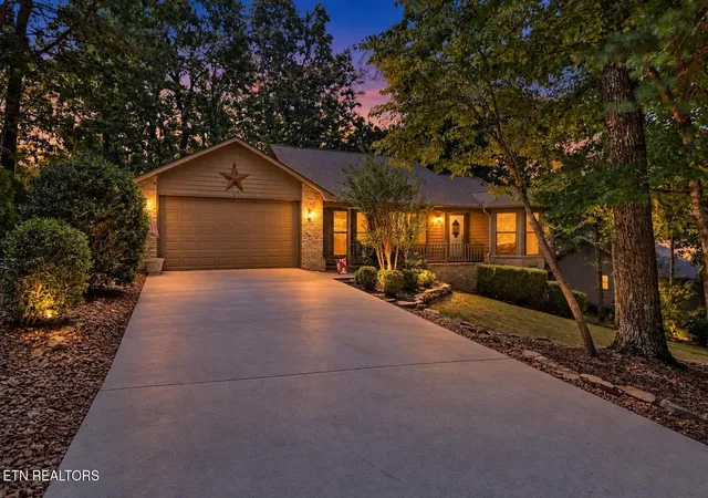 Photo 1 of Single family home for sale at 107 Markham Ln, Crossville, TN 38558 | MLS# 3597335 | Listing updated on 2026-09-24