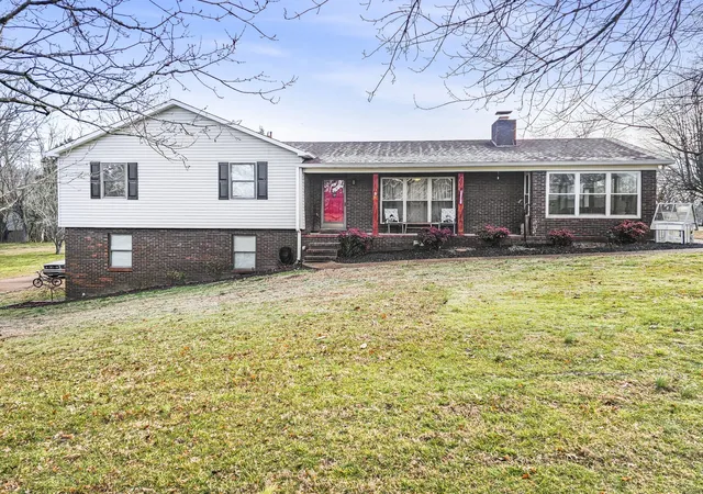 Photo 1 of Single family home for sale at 55 Morris Dr, Carthage, TN 37030 | MLS# 3598545 | Listing updated on 2026-09-24