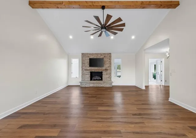 Photo 3 of Single family home for sale at 76 Ledford Ml Ln, Normandy, TN 37360 | MLS# 3597415 | Listing updated on 2026-09-24