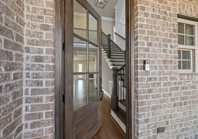 Photo 2 of Single family home for sale at 1709 Sorrell Park Dr, Spring Hill, TN 37174 | MLS# 3597369 | Listing updated on 2026-10-03