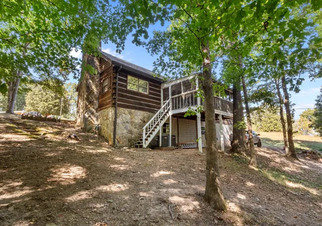 Photo 2 of Single family home for sale at 312 Broadview Dr, Dickson, TN 37055 | MLS# 3610126 | Listing updated on 2026-10-02