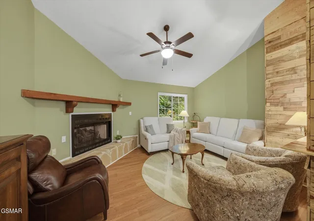 Photo 3 of Single family home for sale at 688 Ownby Dr, Gatlinburg, TN 37738 | MLS# 3597390 | Listing updated on 2026-09-28