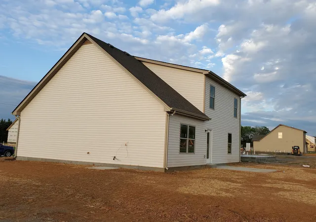 Photo 3 of Single family home for sale at 2902 Valley Farms Dr, Christiana, TN 37037 | MLS# 3597515 | Listing updated on 2026-09-24