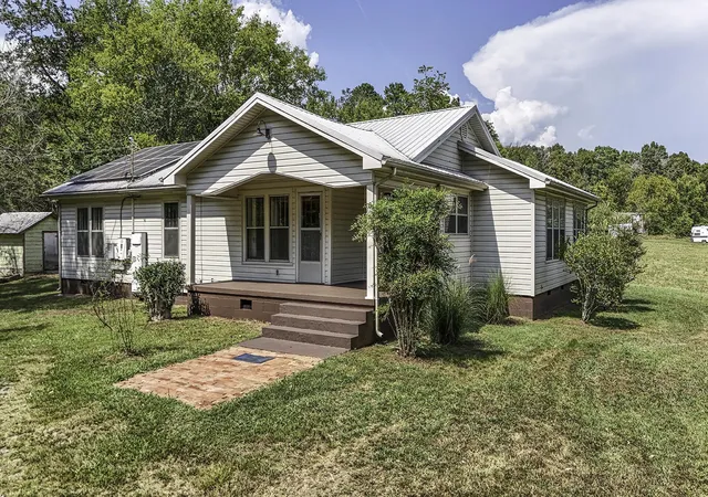 Photo 1 of Single family home for sale at 52 Chapman Dr, Flintstone, GA 30725 | MLS# 3597405 | Listing updated on 2026-09-22