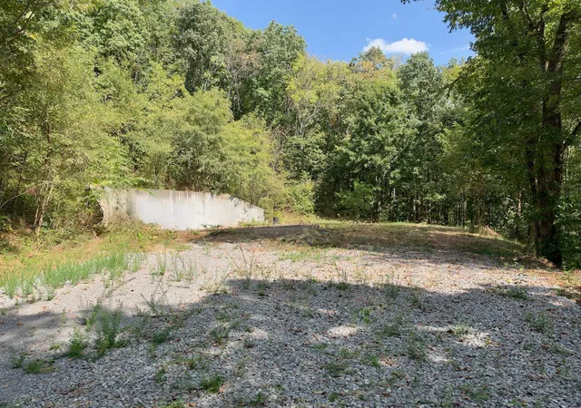 Photo 3 of Land for sale at 0 Ford Ln, Bradyville, TN 37026 | MLS# 3597416 | Listing updated on 2026-09-23