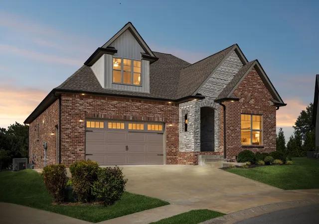 Photo 2 of Single family home for sale at 221 Dorchester Cir, Clarksville, TN 37043 | MLS# 3597436 | Listing updated on 2026-09-25
