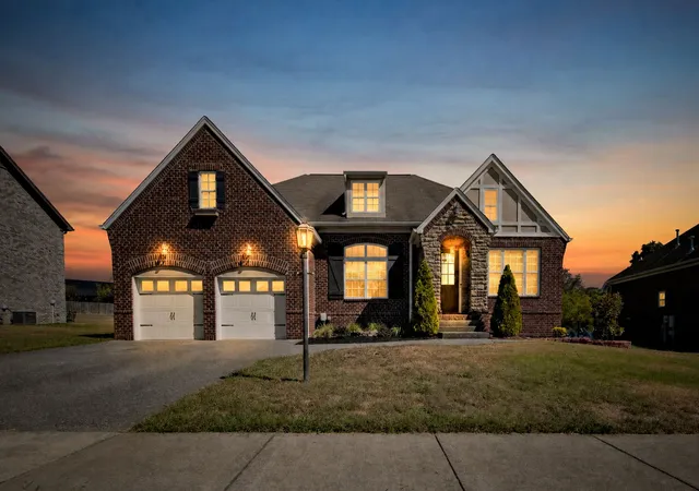 Single family home for sale at 2513 Hessey Pass, Mount Juliet, TN 37122 | MLS# 3598068