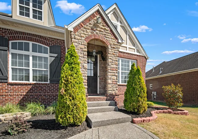 Photo 4 of Single family home for sale at 2513 Hessey Pass, Mount Juliet, TN 37122 | MLS# 3598068 | Listing updated on 2026-10-09