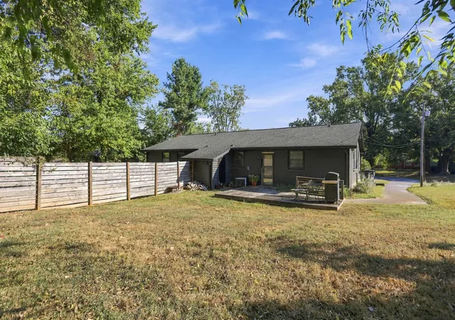 Photo 3 of Multi family home for sale at 314 Lorna Dr, Nashville, TN 37214 | MLS# 3597483 | Listing updated on 2026-10-05