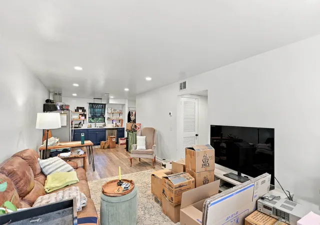 Listing Photo 4 - Condo for sale in building located at 314 Lorna Dr, Nashville, TN 37214