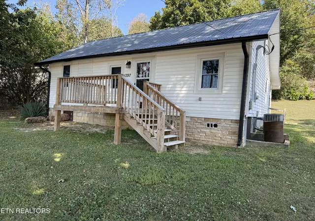 Photo 2 of Single family home for sale at 4397 Round Mountain Rd, Jamestown, TN 38556 | MLS# 3597463 | Listing updated on 2026-09-22