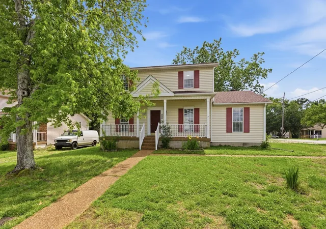 Photo 2 of Single family home for sale at 3201 Towne Village Rd, Antioch, TN 37013 | MLS# 3597548 | Listing updated on 2026-09-23