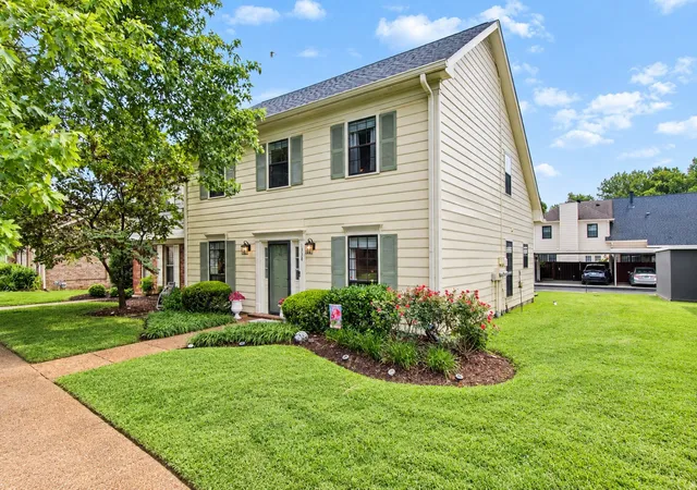 Photo 2 of Townhouse for sale at 1338 General George Patton Rd, Nashville, TN 37221 | MLS# 3597660 | Listing updated on 2026-09-23