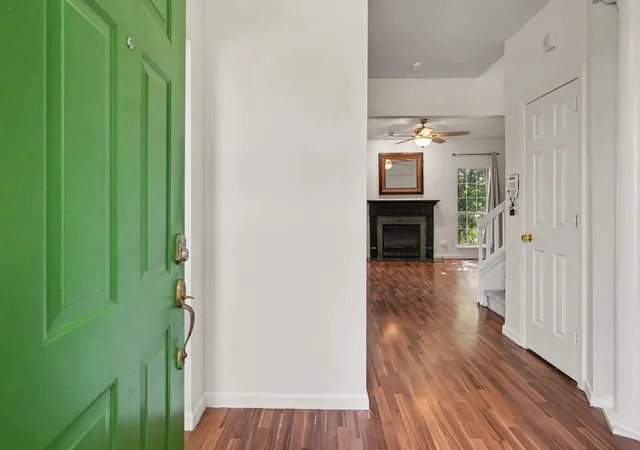 Photo 2 of Single family home for sale at 6721 Autumnwood Dr, Nashville, TN 37221 | MLS# 3597749 | Listing updated on 2026-09-22