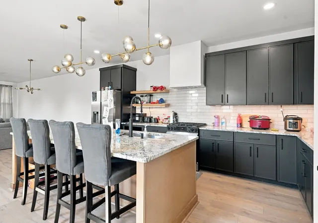 Photo 1 of Single family home for sale at 1128 38th Avenue N, Nashville, TN 37209 | MLS# 3597699 | Listing updated on 2026-09-22