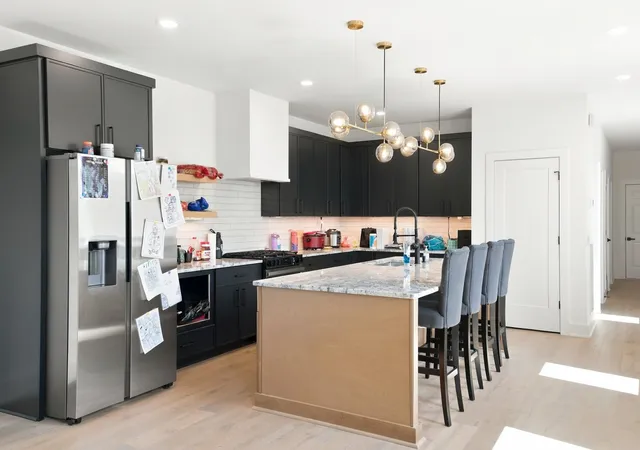 Photo 2 of Single family home for sale at 1128 38th Avenue N, Nashville, TN 37209 | MLS# 3597699 | Listing updated on 2026-09-22