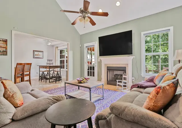 Photo 3 of Single family home for sale at 4625 Catalina Ct, Murfreesboro, TN 37128 | MLS# 3597574 | Listing updated on 2026-10-30
