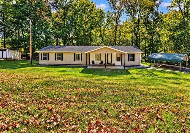 Photo 2 of Manufactured home for sale at 2524 Antioch Church Rd, Clarksville, TN 37040 | MLS# 3618613 | Listing updated on 2026-10-09