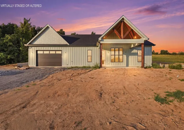 Single family home for sale at 156 Old Dirt Rd, Graysville, TN 37338 | MLS# 3597498