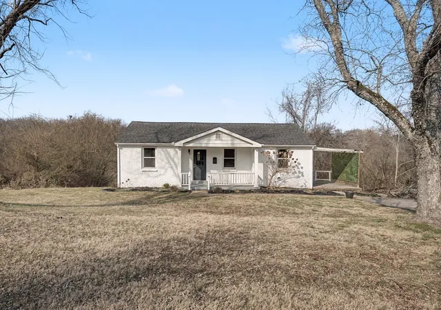 Photo 1 of Single family home for sale at 6247 Pettus Rd, Antioch, TN 37013 | MLS# 3597622 | Listing updated on 2026-09-22