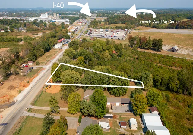 Photo 3 of Single family home for sale at 1423 Sparta Pike, Lebanon, TN 37090 | MLS# 3597549 | Listing updated on 2026-09-22