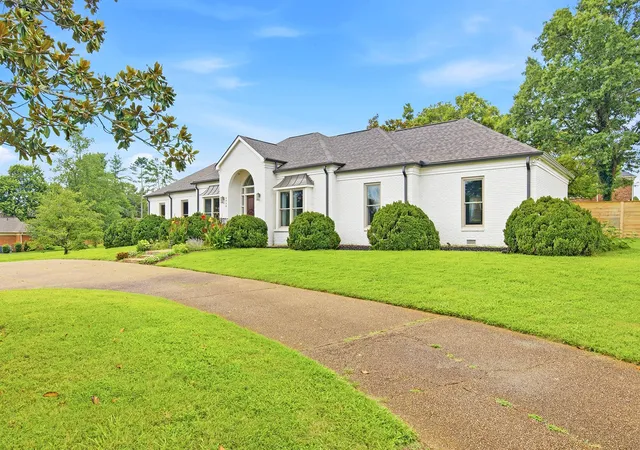 Photo 4 of Single family home for sale at 6436 Worchester Dr, Nashville, TN 37221 | MLS# 3597509 | Listing updated on 2026-09-22