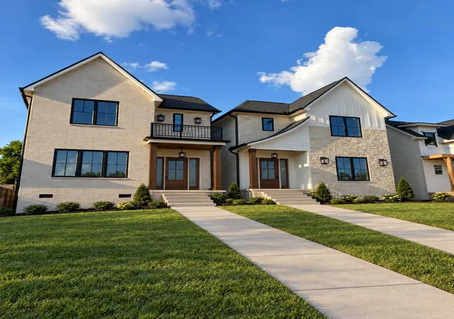 Photo 1 of Single family home for sale at 4916 Georgia Ave, Nashville, TN 37209 | MLS# 3597531 | Listing updated on 2026-10-02