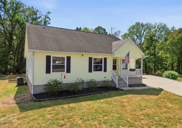Photo 3 of Single family home for sale at 509 Pine View Ct, Hermitage, TN 37076 | MLS# 3597553 | Listing updated on 2026-10-07