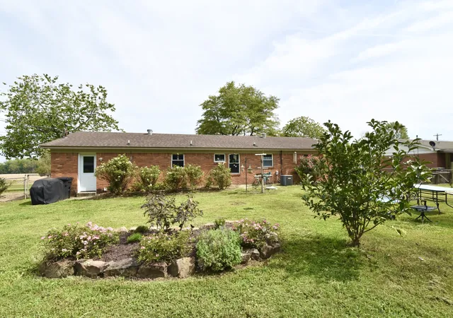 Photo 3 of Single family home for sale at 161 Highway 152, Medina, TN 38355 | MLS# 3597536 | Listing updated on 2026-10-05