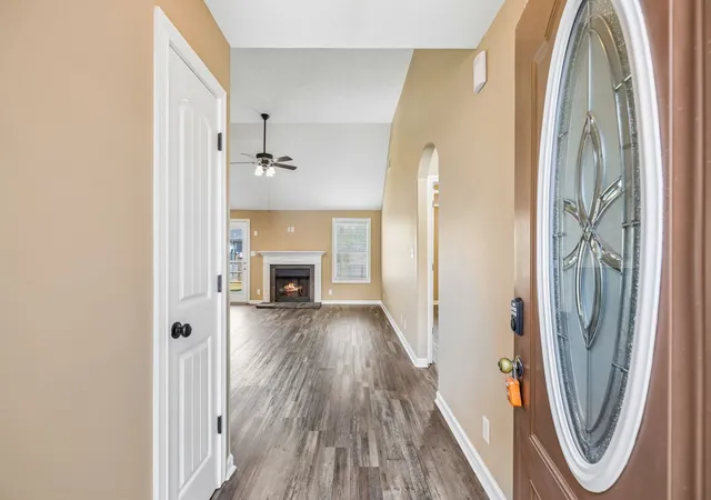Photo 1 of Single family home for sale at 1115 Freedom Dr, Clarksville, TN 37042 | MLS# 3597583 | Listing updated on 2026-09-23