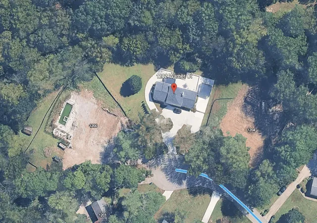 Photo 2 of Single family home for sale at 1202 Warner Ct, Brentwood, TN 37027 | MLS# 3601376 | Listing updated on 2026-09-25