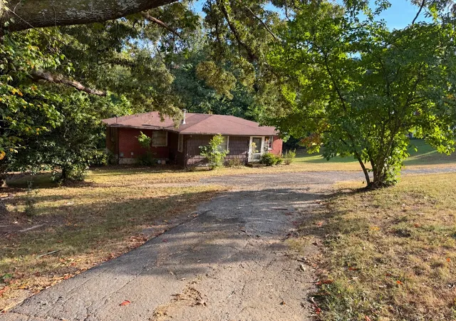 Photo 3 of Single family home for sale at 2508 Eastland Ave, Nashville, TN 37206 | MLS# 3597697 | Listing updated on 2026-09-23