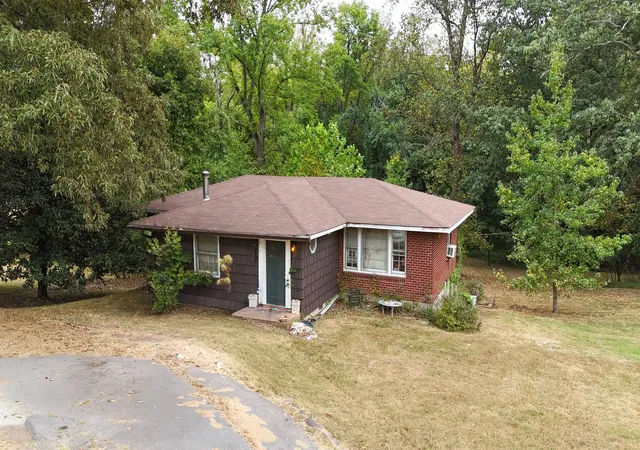 Photo 1 of Single family home for sale at 2508 Eastland Ave, Nashville, TN 37206 | MLS# 3597697 | Listing updated on 2026-09-23